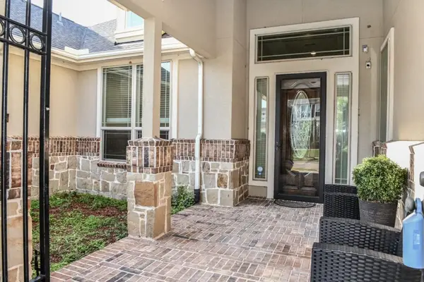 13819 Laurel Colony Trail, Houston, TX 77059