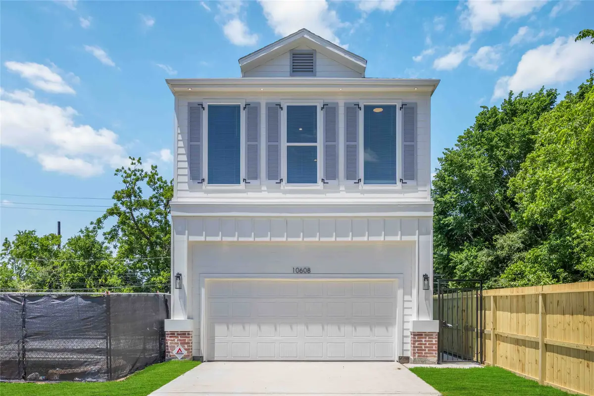 10608 Ashville Drive, Houston, TX 77051 - #1