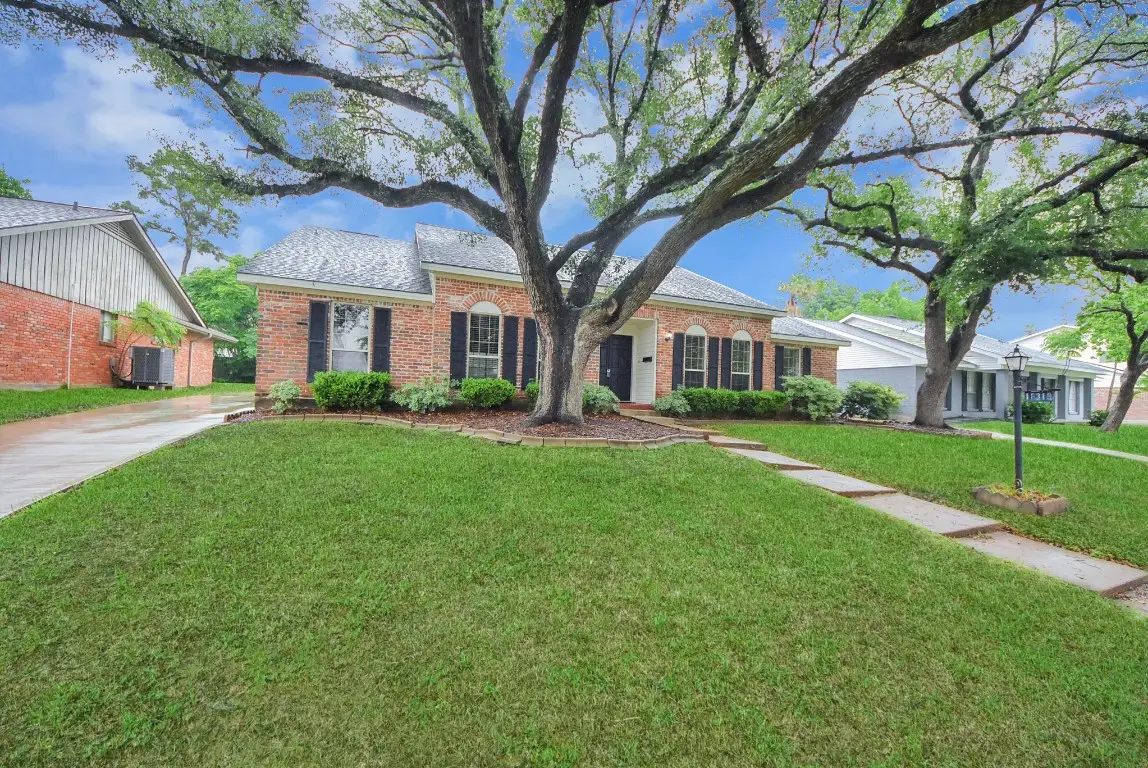 18319 Cape Bahamas Lane, Houston, TX 77058 - #1