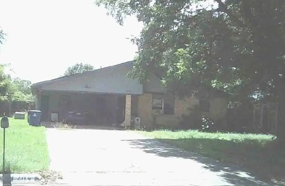 204 Circle Drive, Winters, TX 79567 - #1