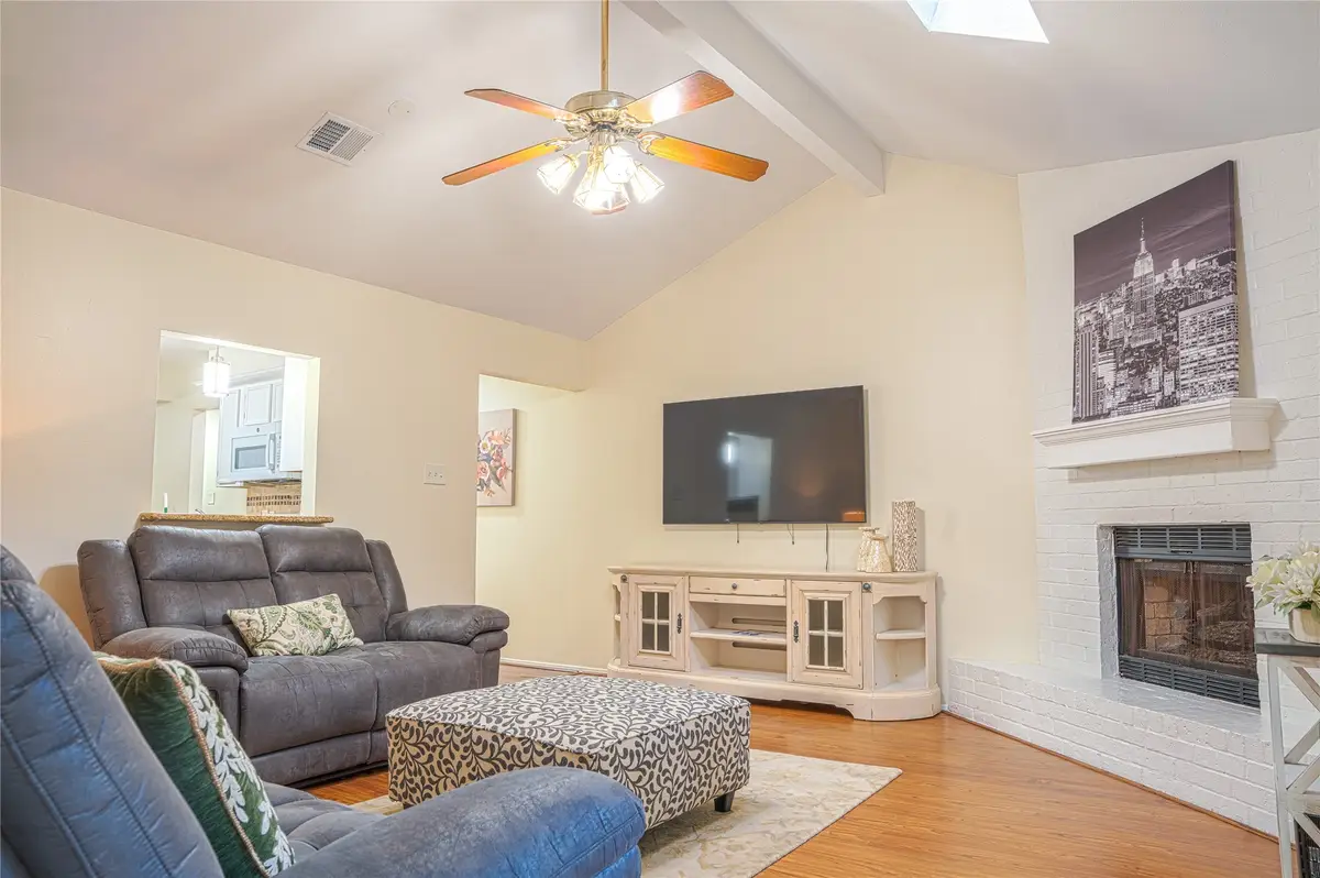 36 S High Oaks Circle S, The Woodlands, TX 77380 - #1