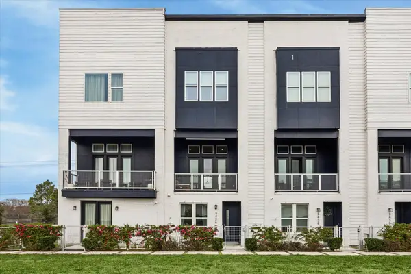 3426 Stanling Brook Lane, Houston, TX 77080