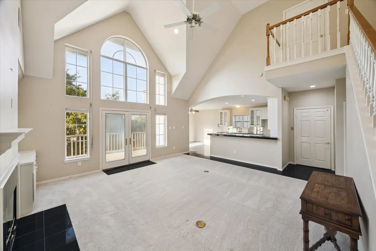 422 Bay Colony Drive, La Porte, TX 77571 - Image #1