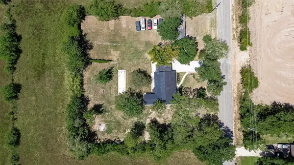 4703 Garvie Lane, Brookshire, TX 77423