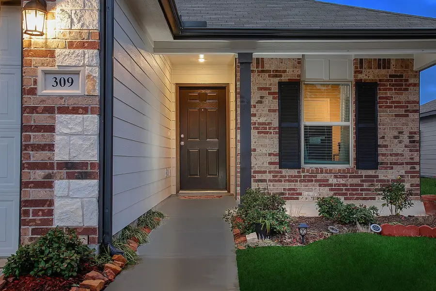 309 Cumberland Forest Drive, Magnolia, TX 77354 - Image #3