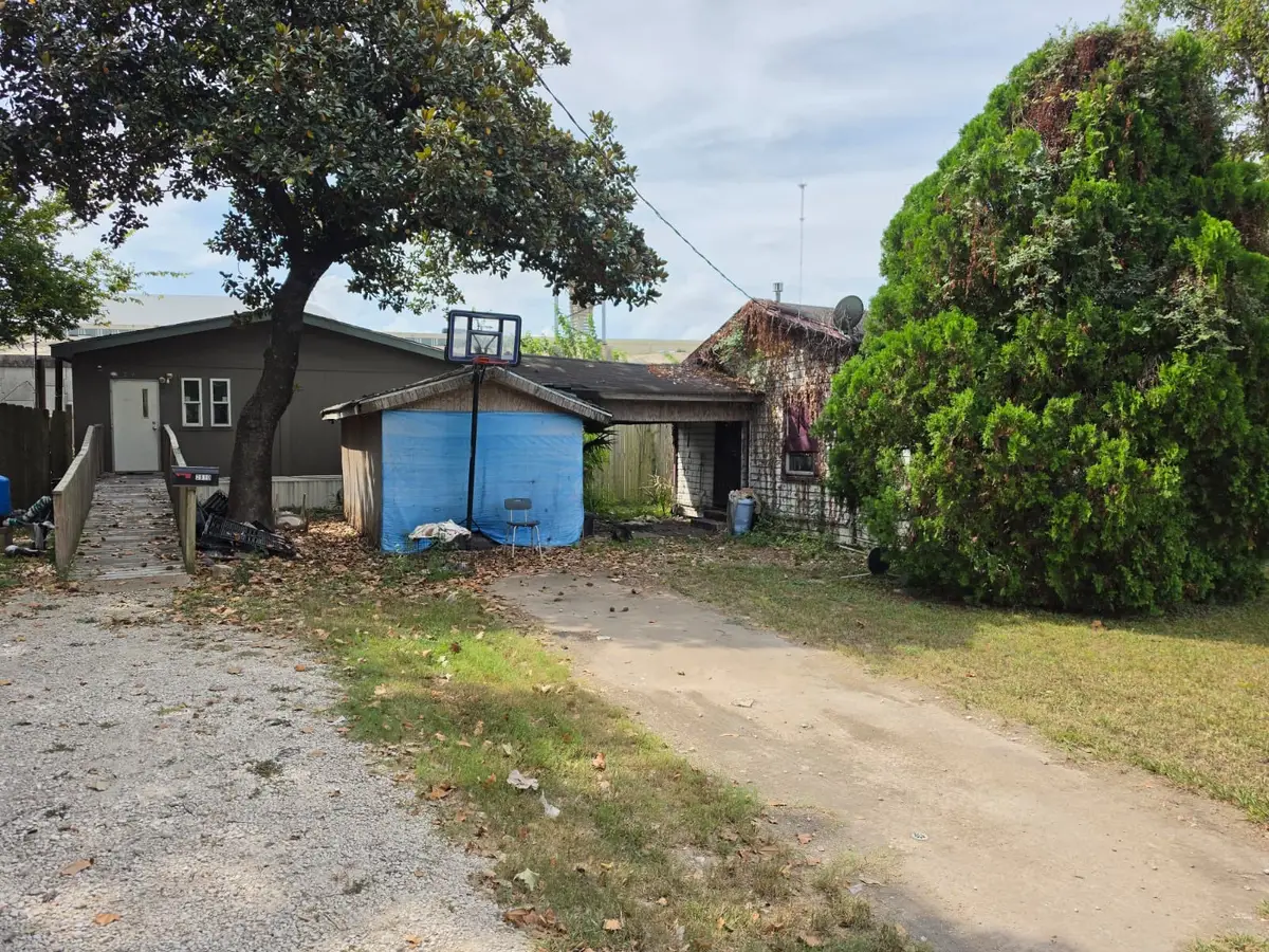 2910 Fairbanks Street, Houston, TX 77026 - #1