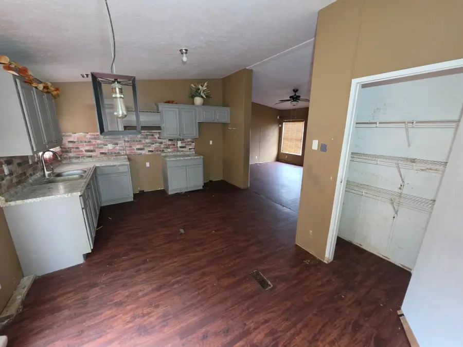2910 Fairbanks Street, Houston, TX 77026 - #3
