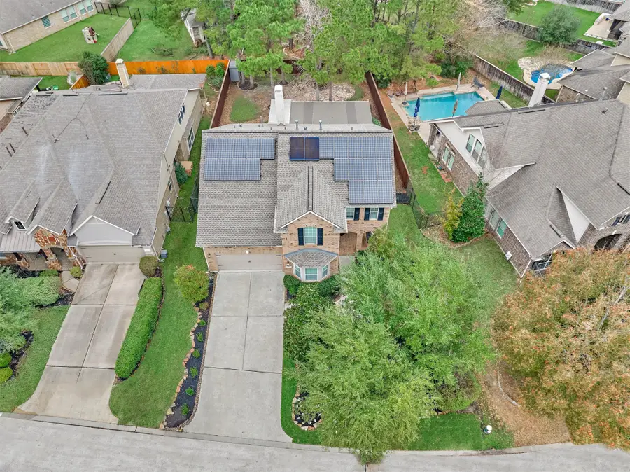 23 S Pinto Point Circle, The Woodlands, TX 77389 - Image #3