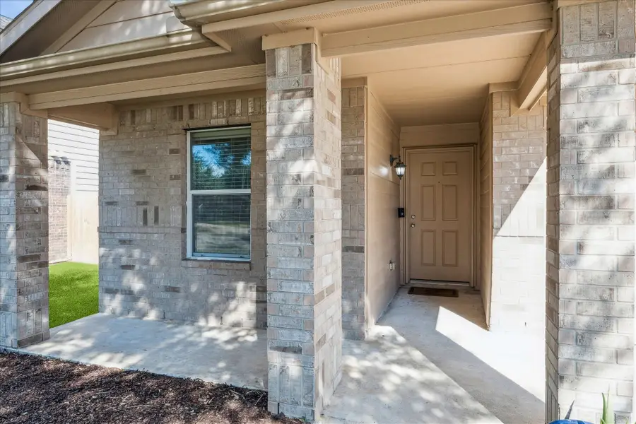 4527 Monarch Blue Lane, Fresno, TX 77545 - Image #3