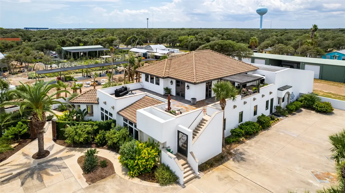 1703 Highway 35 S, Rockport, TX 78382 - Image #1