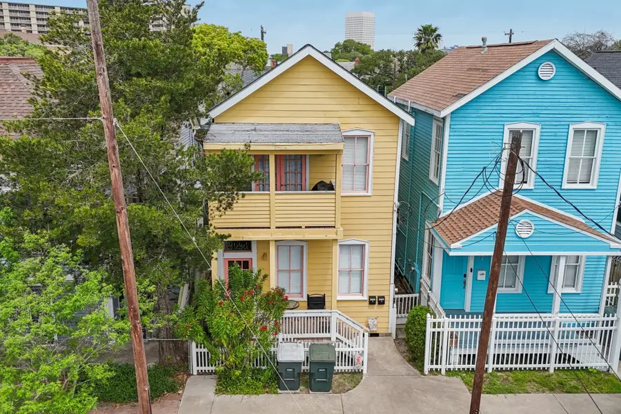 2024 Ursuline Street, Galveston, TX 77550 - #3