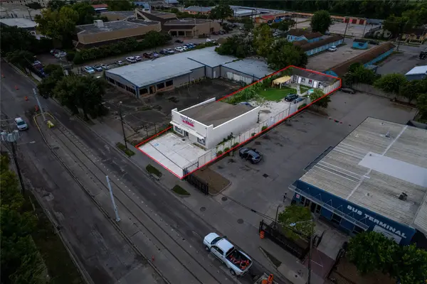 7016 Harrisburg Boulevard, Houston, TX 77011
