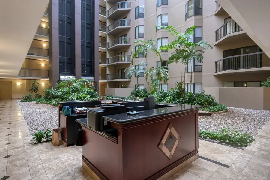 661 Bering Drive #310, Houston, TX 77057 - #3