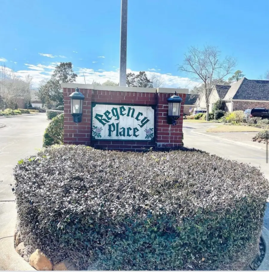 6 Regency Place, Orange, TX 77630 - #2