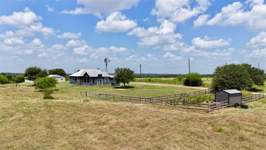 4228 County Road 256, Moulton, TX 77975 - #3