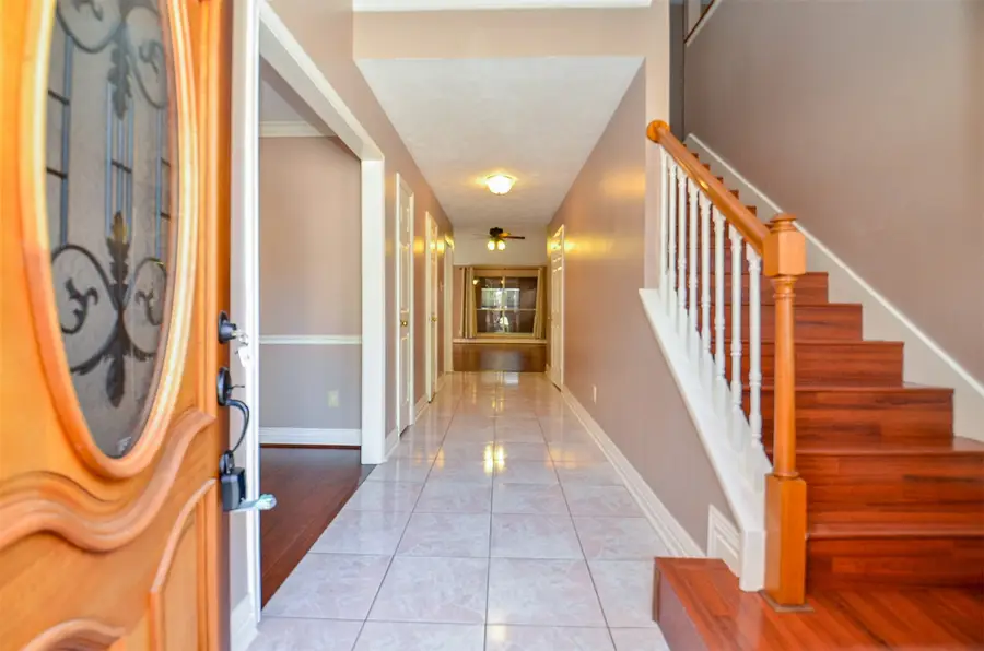 16318 Cobble Springs Court, Sugar Land, TX 77498 - Image #3