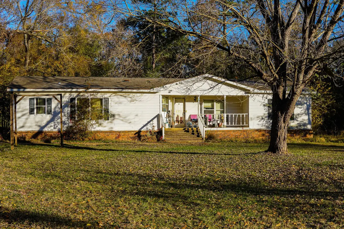 112 Highland Drive, Huntsville, TX 77320 - #1
