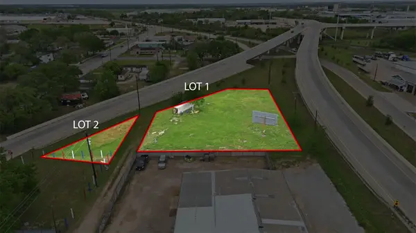 1100 Avenue H, Rosenberg, TX 77471