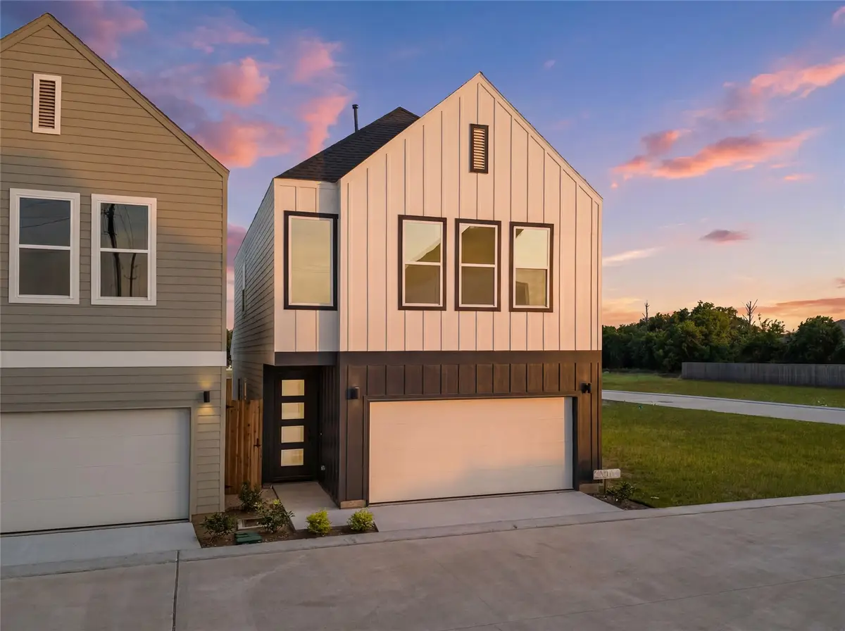 4009 Buffalo Moon Drive Drive, Houston, TX 77045 - #1