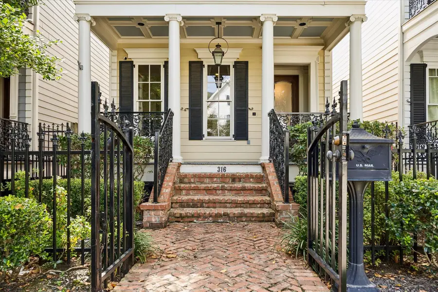 316 Aurora Street, Houston, TX 77008 - #2
