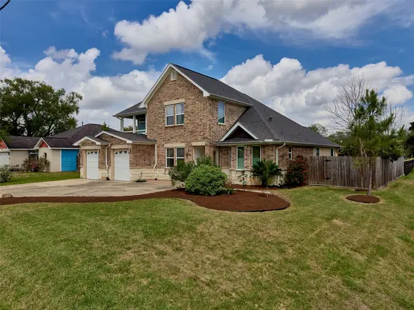 4219 Redbud Street Sw, Houston, TX 77051