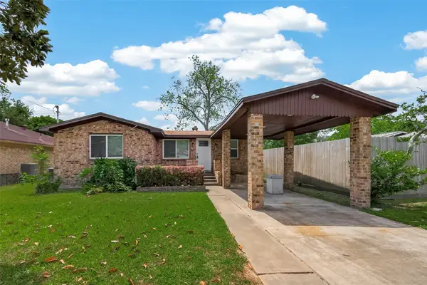 521 N Vionett Lane, Texas City, TX 77591