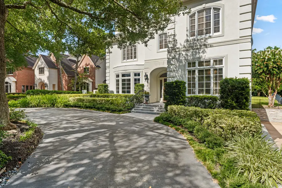 914 Huntington Cove, Houston, TX 77063 - #2
