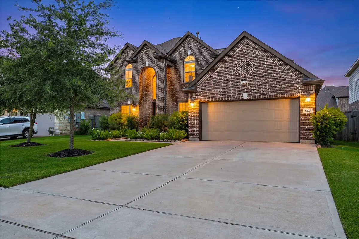 2328 Majestic Fairway Lane, League City, TX 77573 - #1
