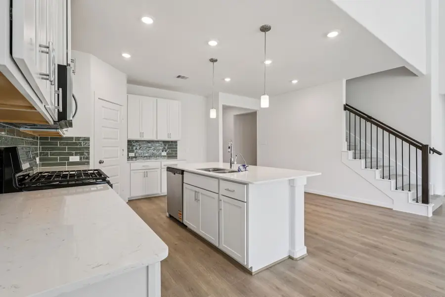 4837 Magnolia Springs Drive, Pearland, TX 77584 - Image #3