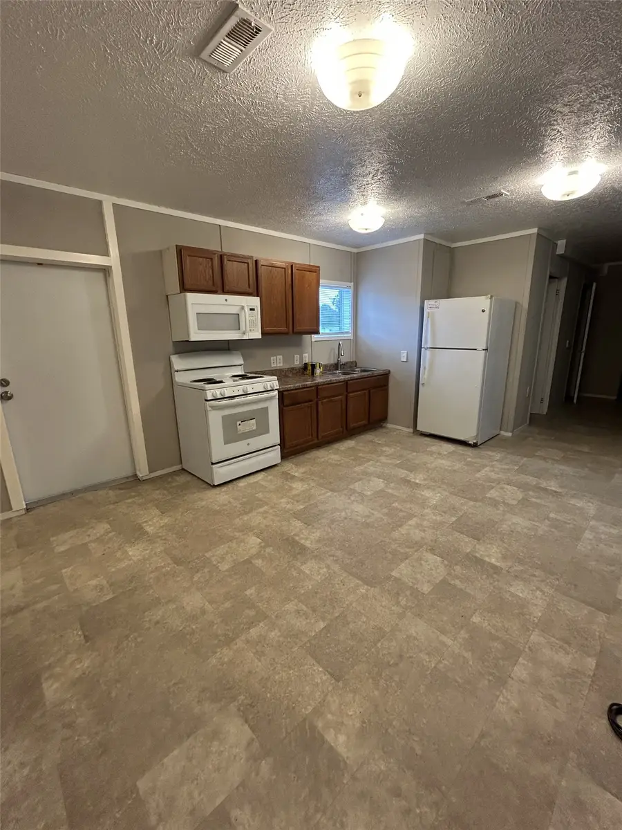2824 Randolph Road #14, Pasadena, TX 77503 - #3