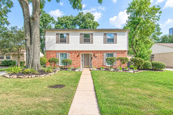 10610 Overbrook Lane, Houston, TX 77042