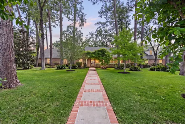 802 Flint River Drive, Houston, TX 77024