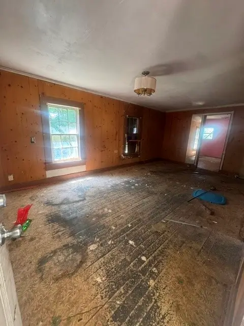 608 8th Street, Huntsville, TX 77320 - #2