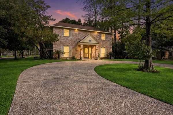 5214 Lawn Arbor Drive, Houston, TX 77066