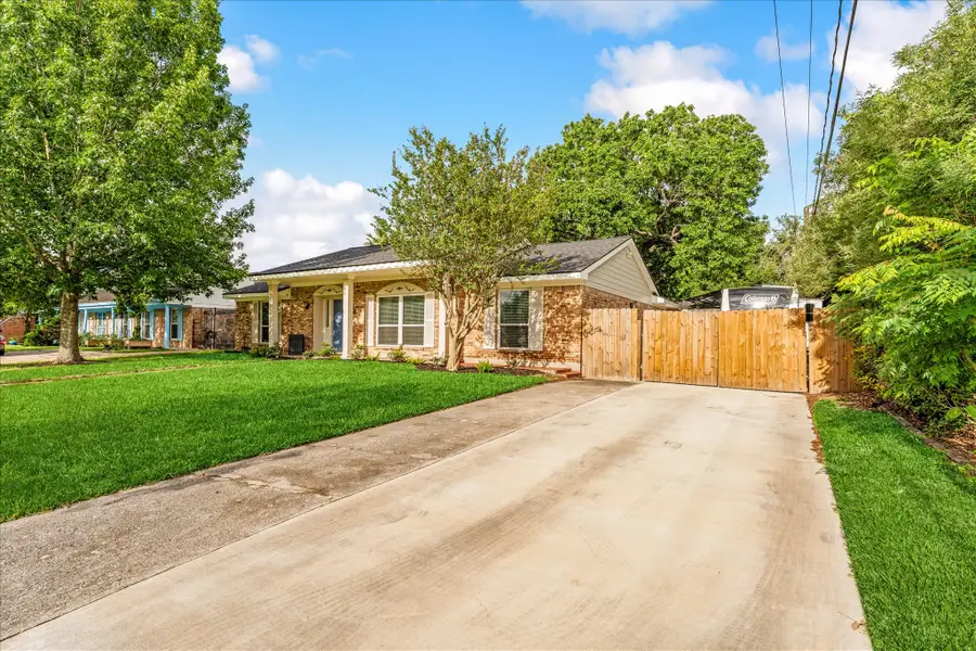 11314 Hillcroft Avenue, Houston, TX 77035 - #3