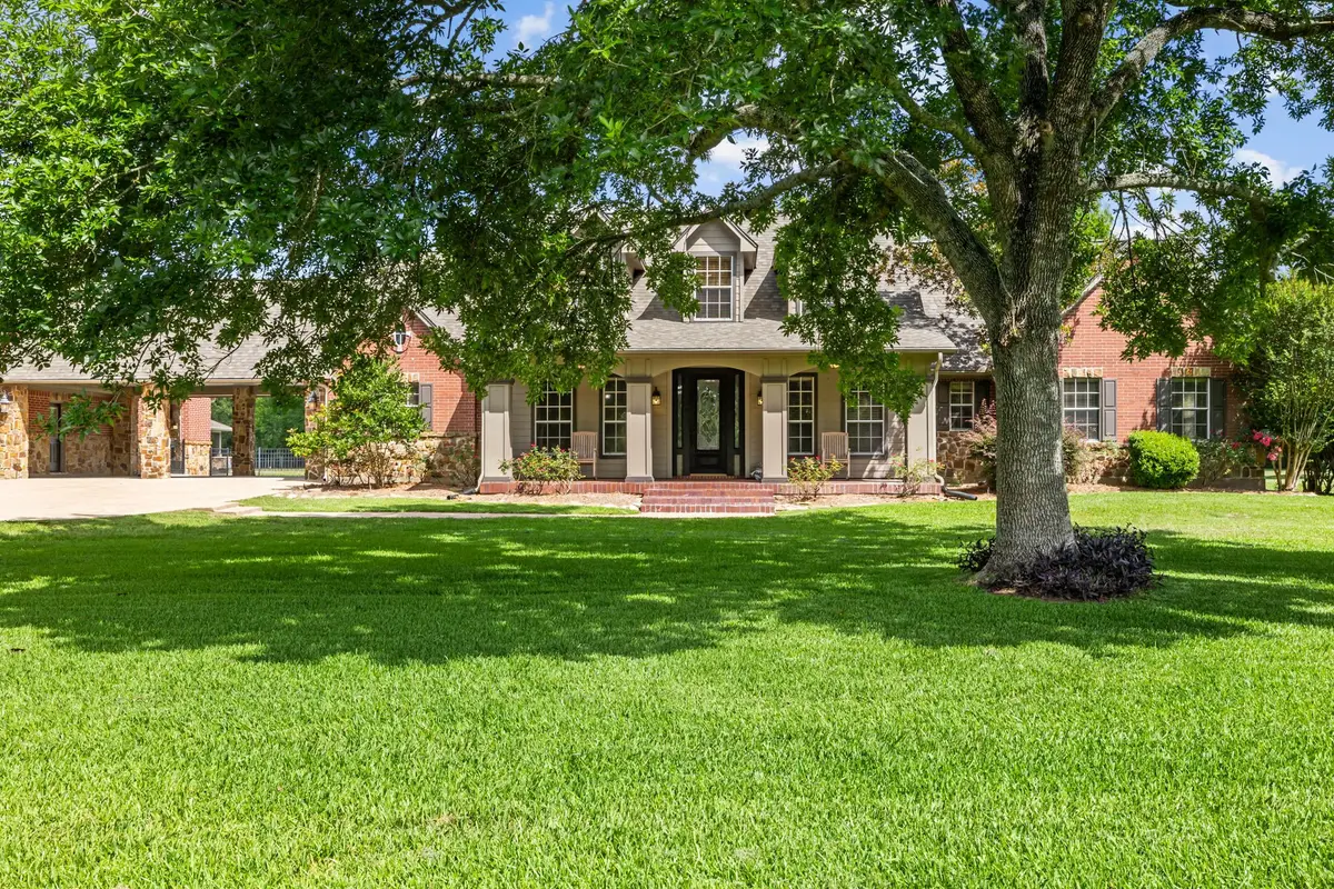 6410 Old Chocolate Bayou Road, Manvel, TX 77578 - Image #1