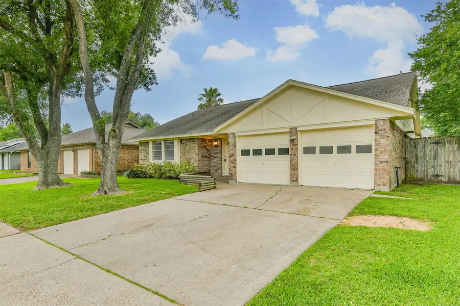 2230 E Clare Street, Deer Park, TX 77536 - #3