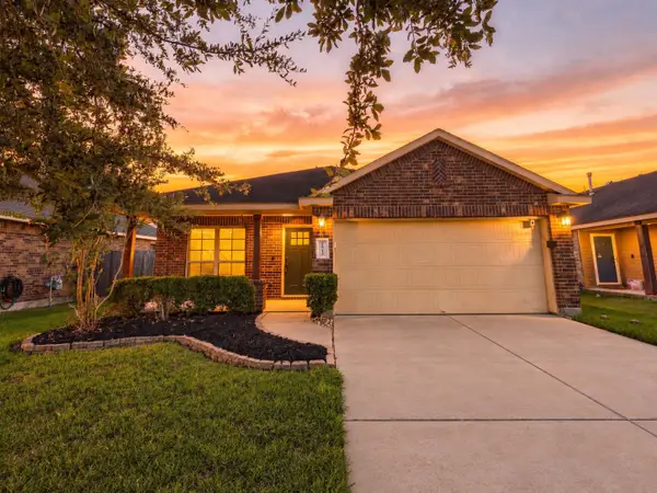 2913 Landing Edge Lane, League City, TX 77539