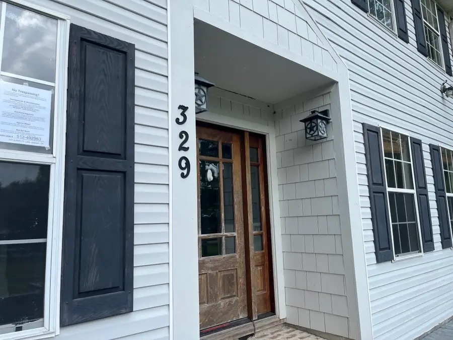 329 Buffalo Trail, Lake Jackson, TX 77566 - Image #2