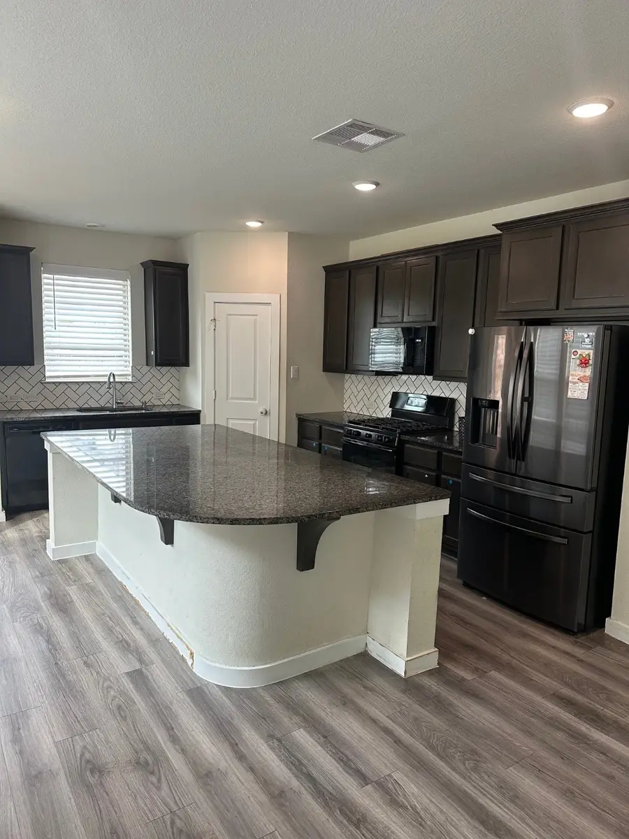 5038 Azalea Trace Drive, Houston, TX 77066 - Image #2