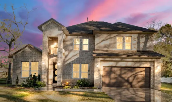 7402 Charred Pine Drive, Magnolia, TX 77354