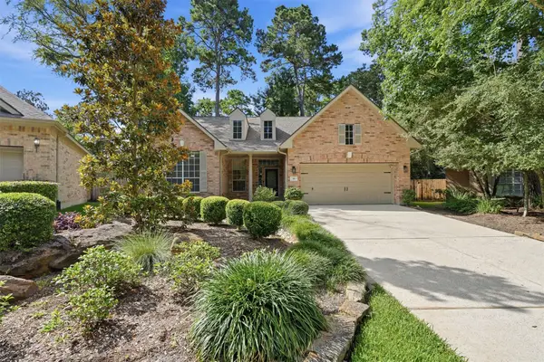 35 S Ashley Green, The Woodlands, TX 77382