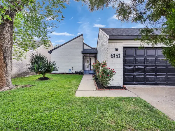 4342 Yupon Ridge Drive, Houston, TX 77072