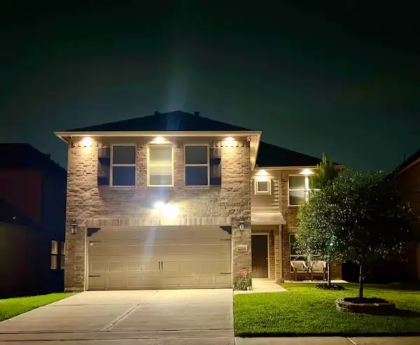 15614 S Early Dusk Circle, Houston, TX 77044