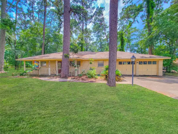 12119 Beverly Drive, Houston, TX 77065
