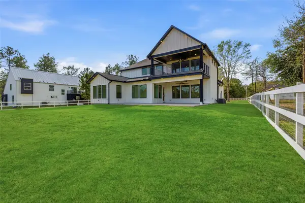 2056 White Doe Court, Cleveland, TX 77328