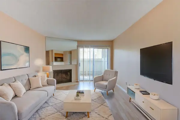 2120 El Paseo Street #619, Houston, TX 77054