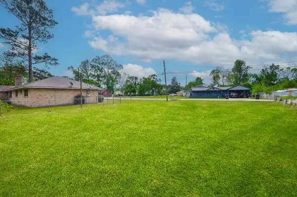 8021 Locksley Road, Houston, TX 77078