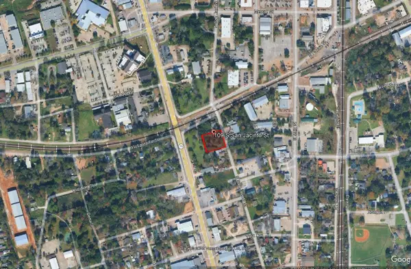 109 S San Jacinto Street, Conroe, TX 77301