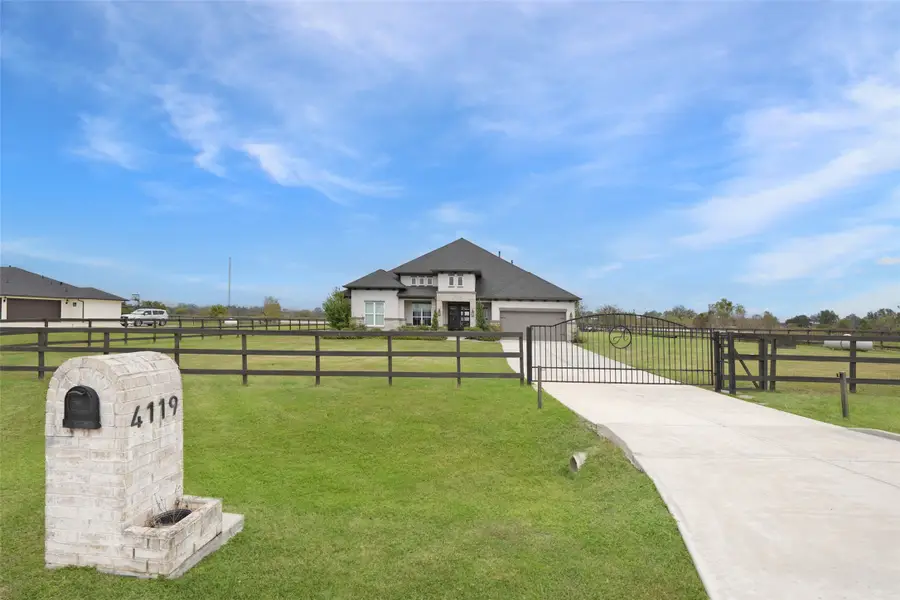 4119 Tankersley Circle, Rosharon, TX 77583 - Image #2